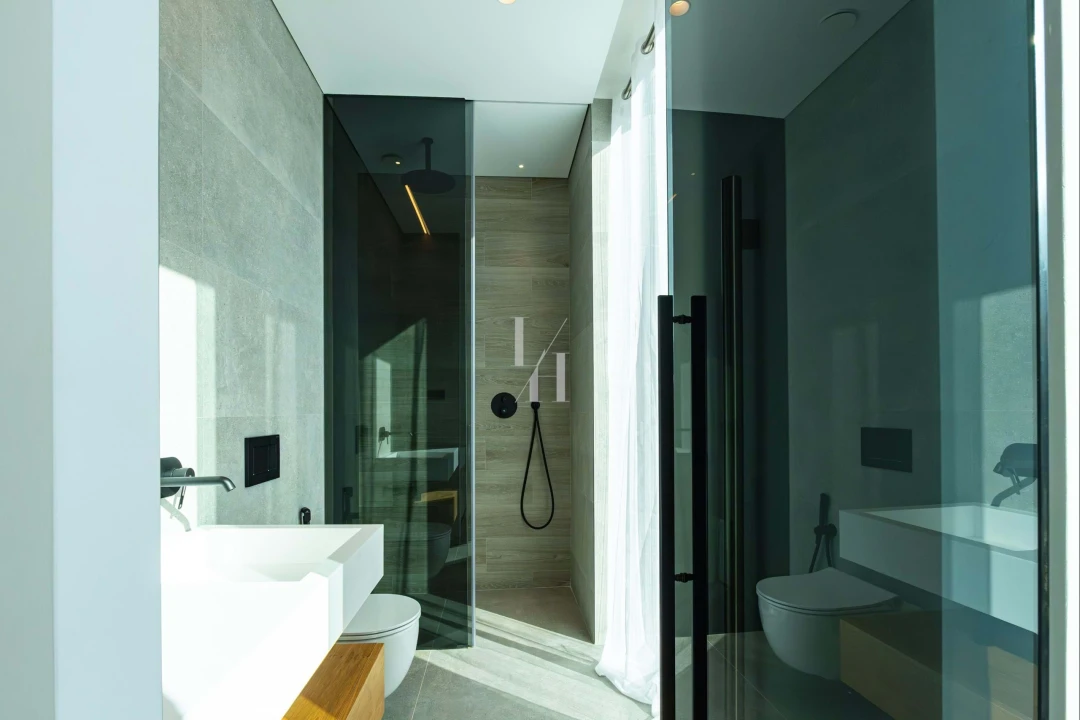 Moradia T4 para Venda em Quarteira Foto 17