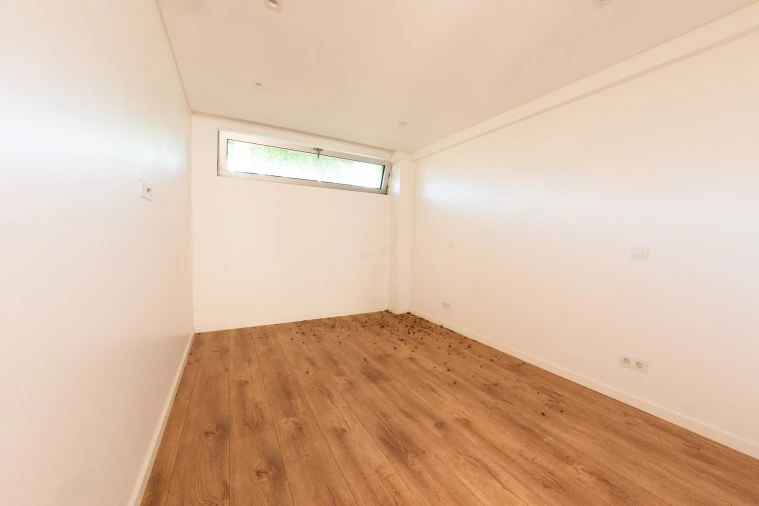 Moradia T4 para Venda em Charneca de Caparica e Sobreda Foto 30