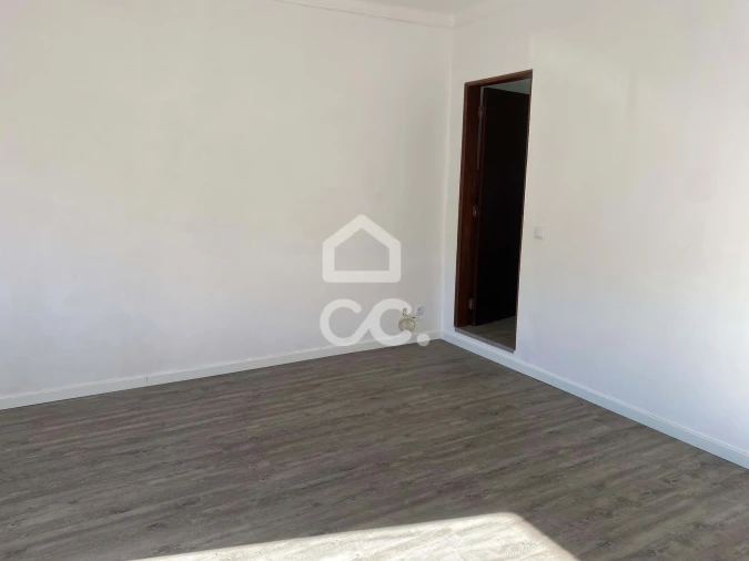 Terreno para Arrendamento em Roliça Foto 5