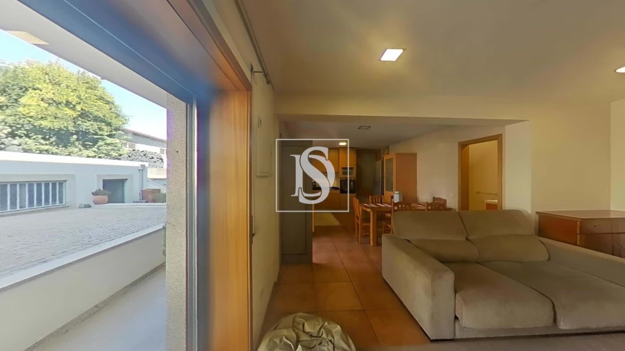 Moradia T2 para Venda em Aldão Foto 7