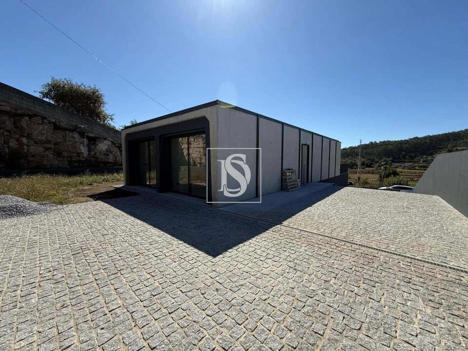 Moradia T3 para Venda em Leitões, Oleiros e Figueiredo Foto 4