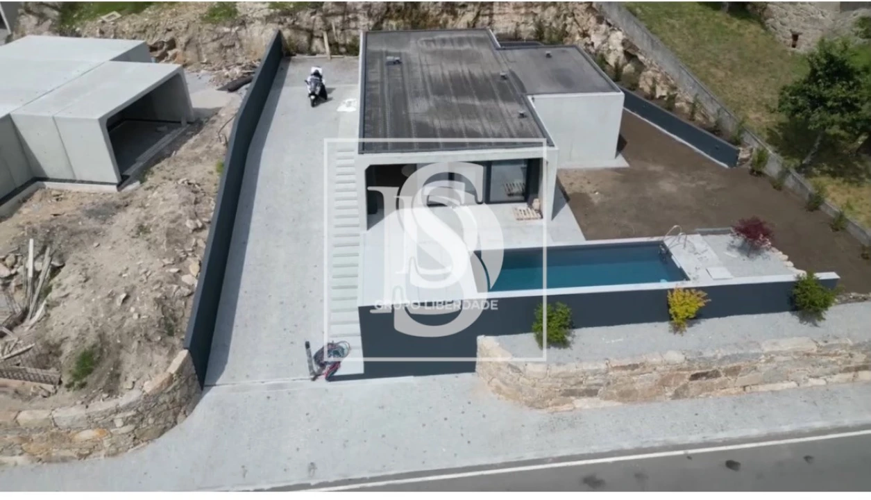 Moradia T3 para Venda em Leitões, Oleiros e Figueiredo Foto 25