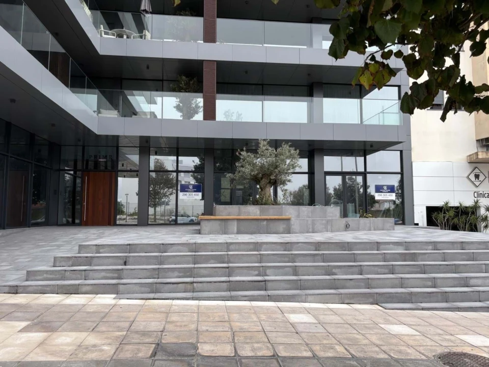 Negócio para Venda em Ponta Delgada (São Pedro) Foto 1