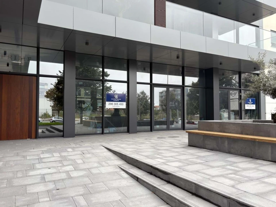 Negócio para Venda em Ponta Delgada (São Pedro) Foto 1