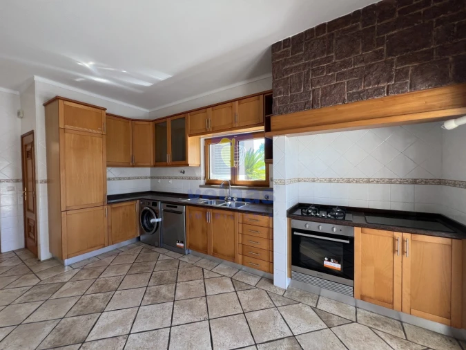 Moradia T5 para Venda em Sesimbra (Castelo) Foto 9