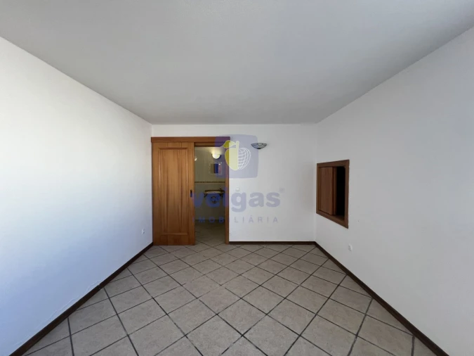 Moradia T5 para Venda em Sesimbra (Castelo) Foto 35