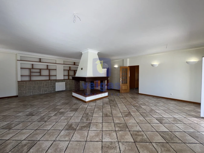 Moradia T5 para Venda em Sesimbra (Castelo) Foto 7