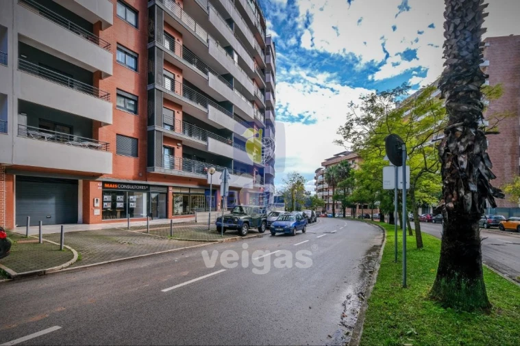Apartamento T3 para Venda em Odivelas Foto 6