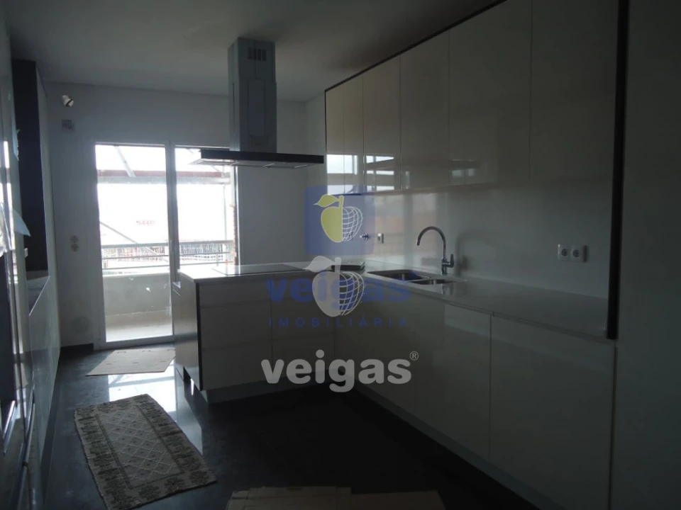 Apartamento T3 para Venda em Odivelas Foto 18