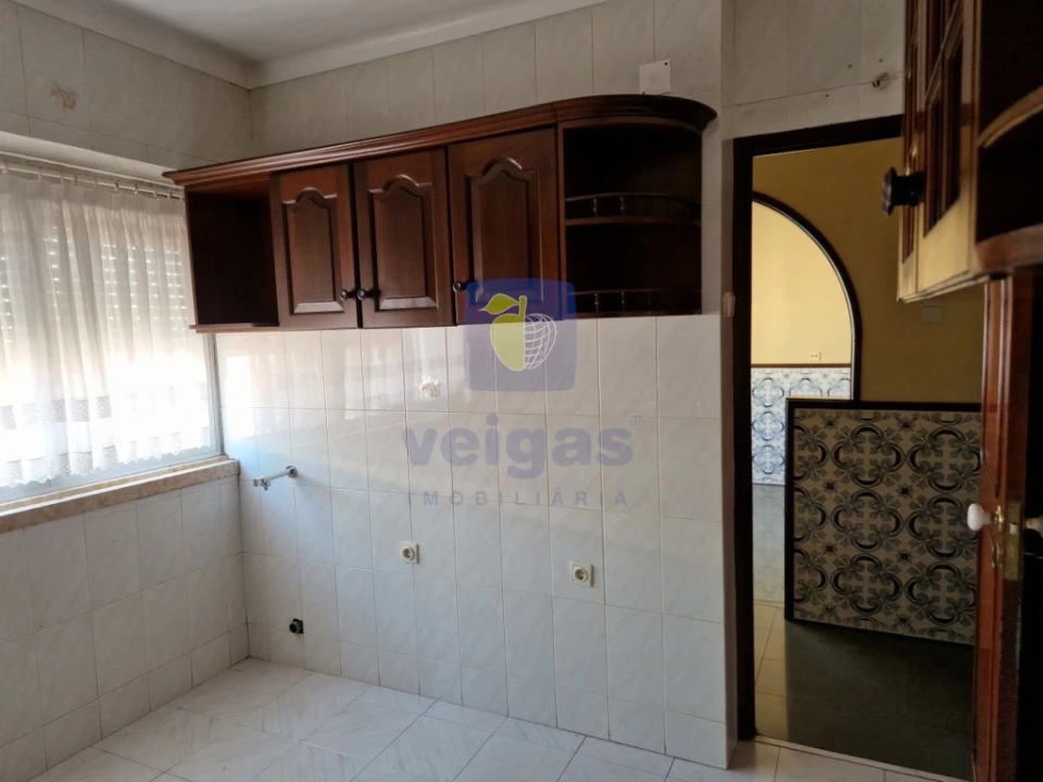 Apartamento T3 para Venda em Pontinha e Famões Foto 11