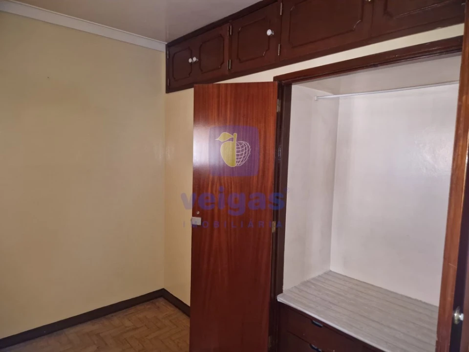 Apartamento T3 para Venda em Pontinha e Famões Foto 26