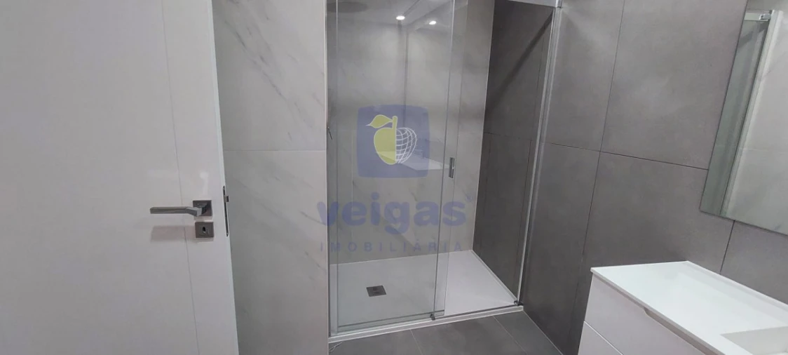 Apartamento T3 para Venda em Odivelas Foto 25