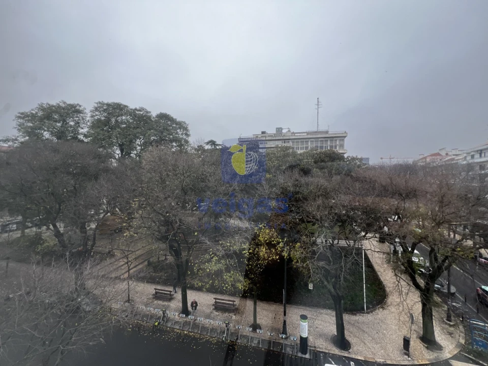 Apartamento T1 para Venda em Arroios Foto 12