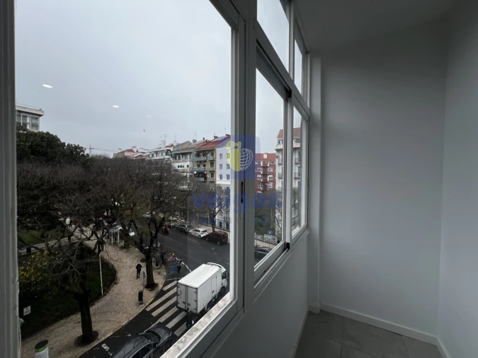 Apartamento T1 para Venda em Arroios Foto 24