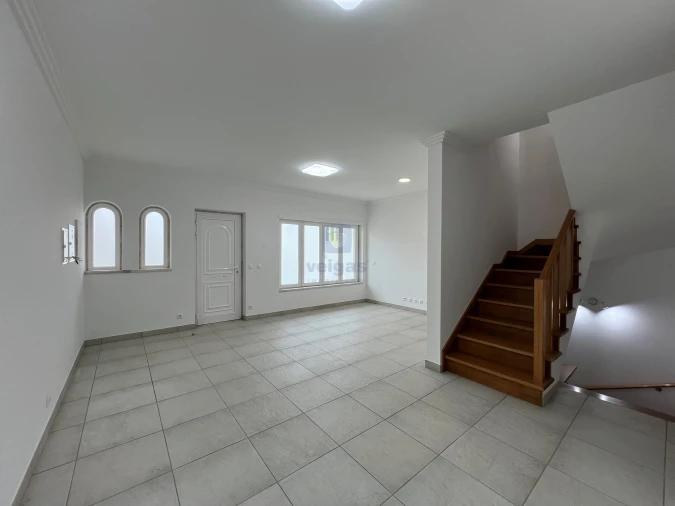 Moradia T4 para Venda em Ericeira Foto 12