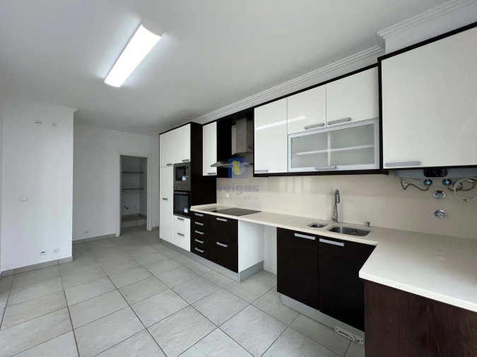 Moradia T4 para Venda em Ericeira Foto 13