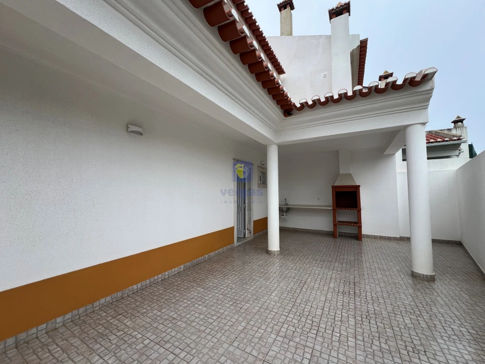 Moradia T4 para Venda em Ericeira Foto 17