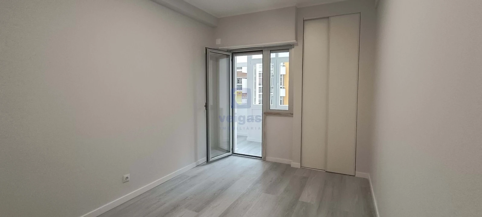 Apartamento T2 para Venda em Oeiras e São Julião da Barra, Paço de Arcos e Caxias Foto 4