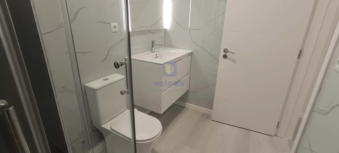 Apartamento T2 para Venda em Oeiras e São Julião da Barra, Paço de Arcos e Caxias Foto 27