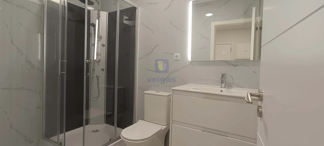 Apartamento T2 para Venda em Oeiras e São Julião da Barra, Paço de Arcos e Caxias Foto 24