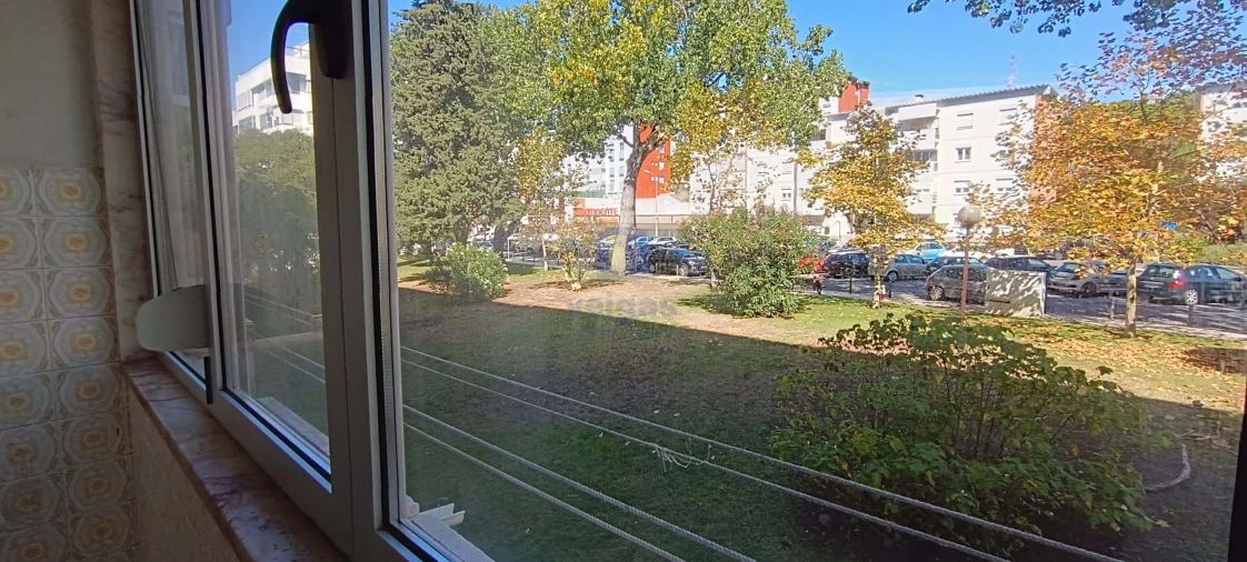 Apartamento T2 para Venda em Oeiras e São Julião da Barra, Paço de Arcos e Caxias Foto 30