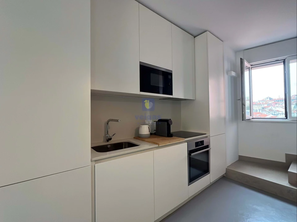 Apartamento T2 para Arrendamento em Santa Maria Maior Foto 11