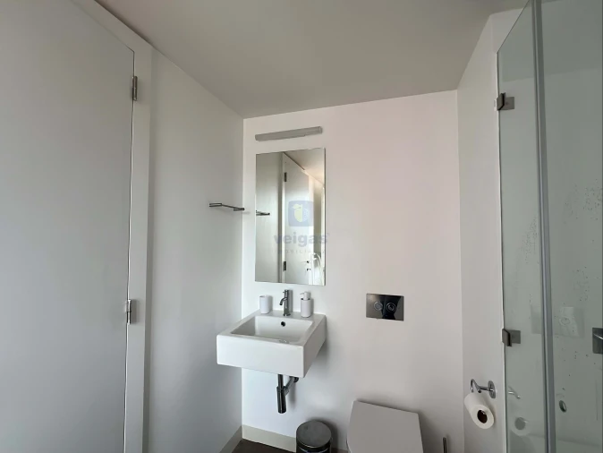 Apartamento T2 para Arrendamento em Santa Maria Maior Foto 20