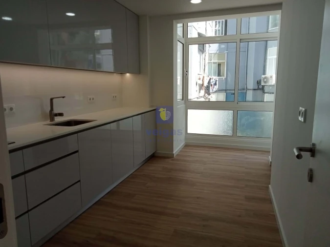 Apartamento T3 para Venda em Águas Livres Foto 27