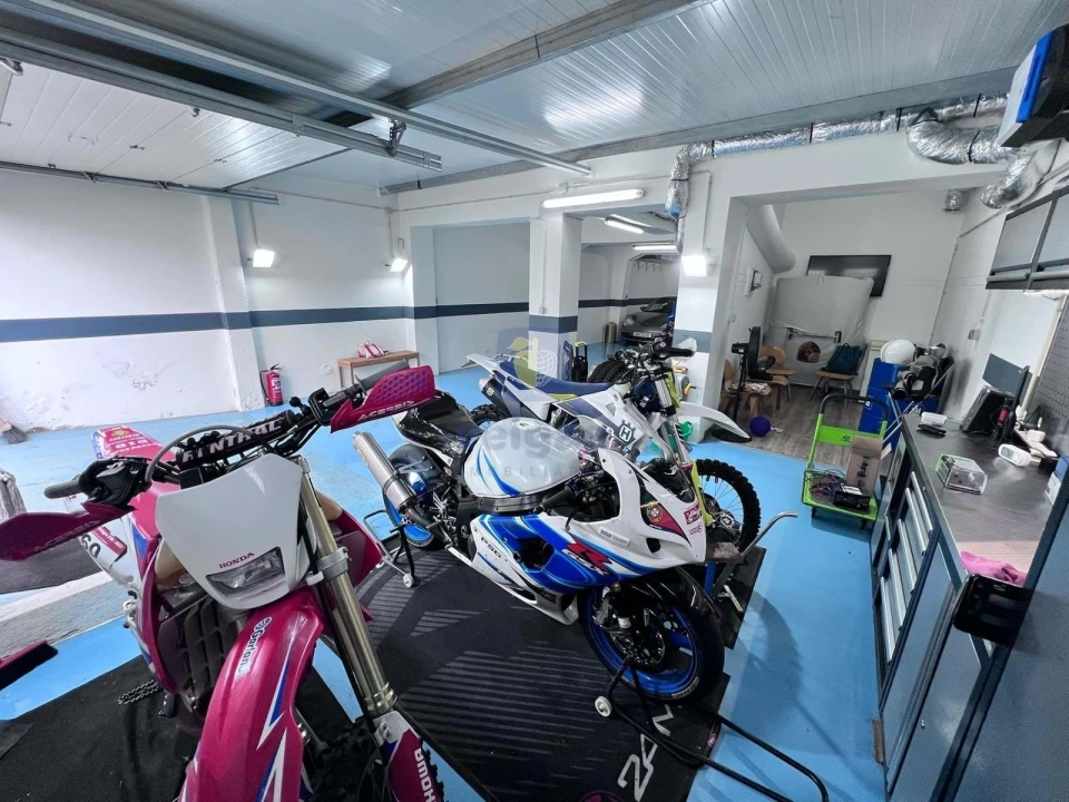 Garagem para Venda em Venteira Foto 2