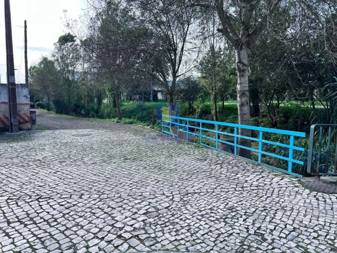 Garagem para Venda em Venteira Foto 13