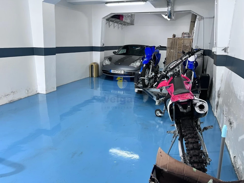 Garagem para Venda em Venteira Foto 6