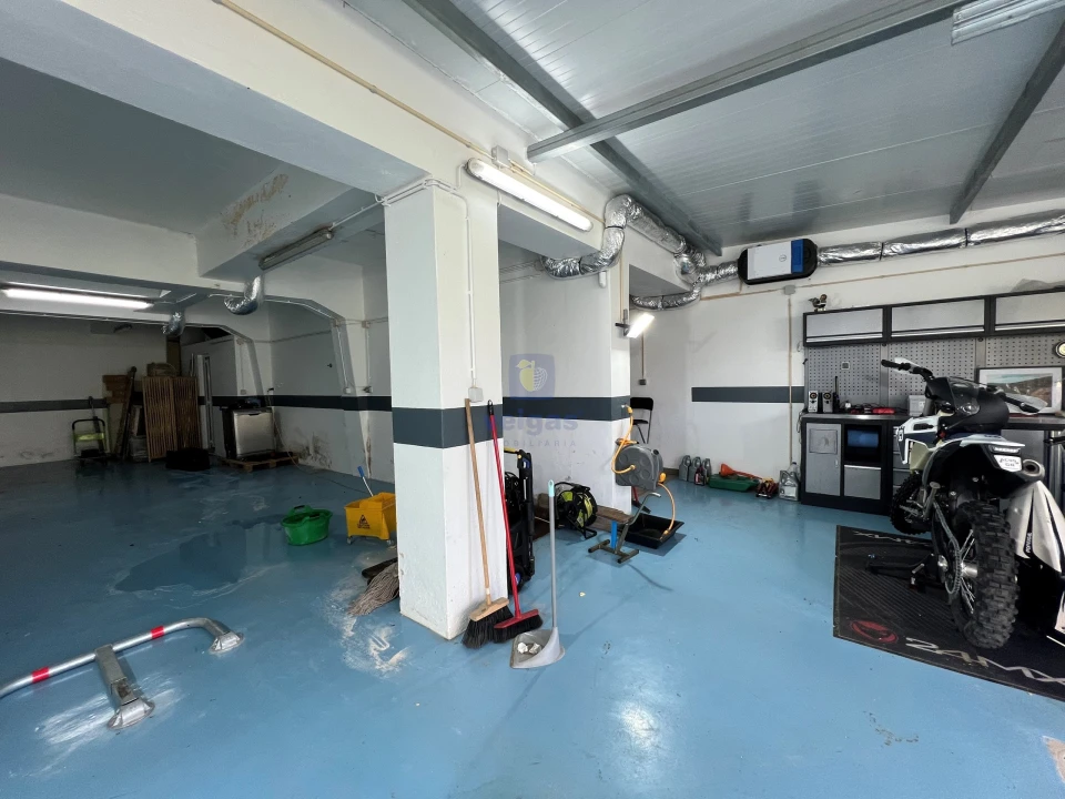 Garagem para Venda em Venteira Foto 16