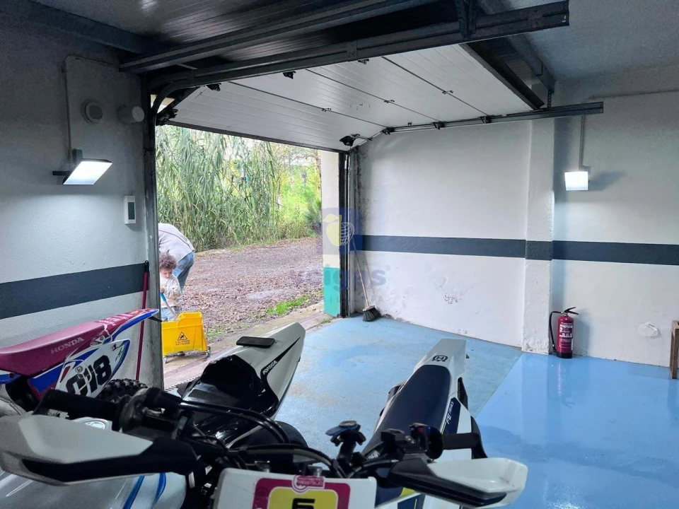 Garagem para Venda em Venteira Foto 5