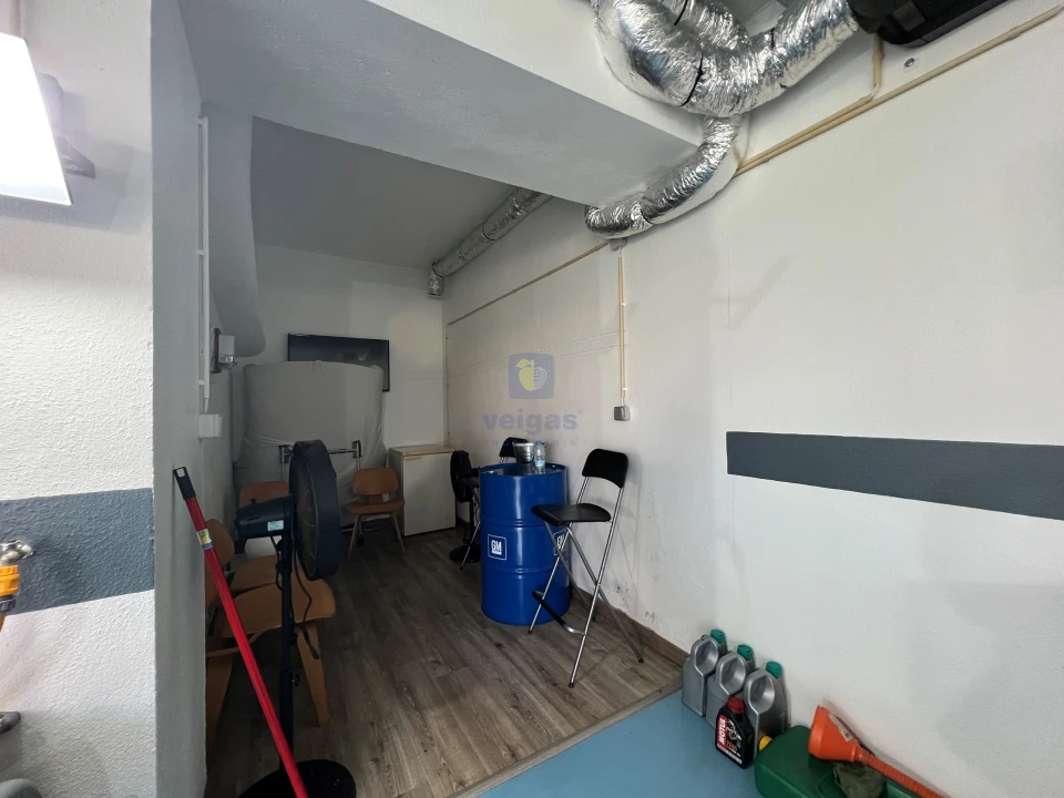 Garagem para Venda em Venteira Foto 18