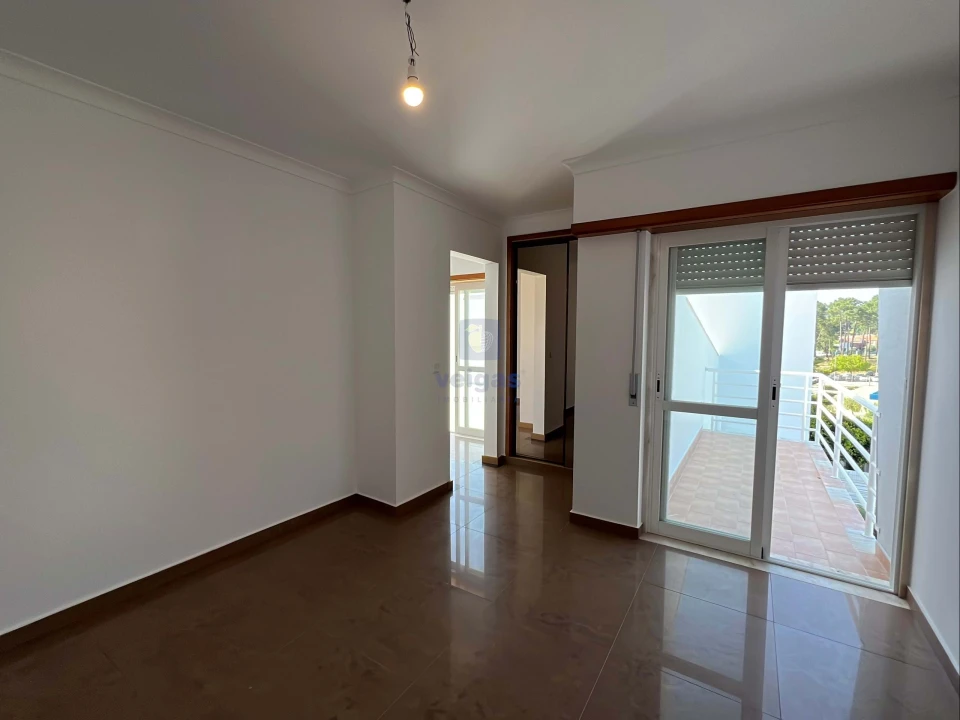 Moradia T4 para Venda em Sesimbra (Castelo) Foto 45