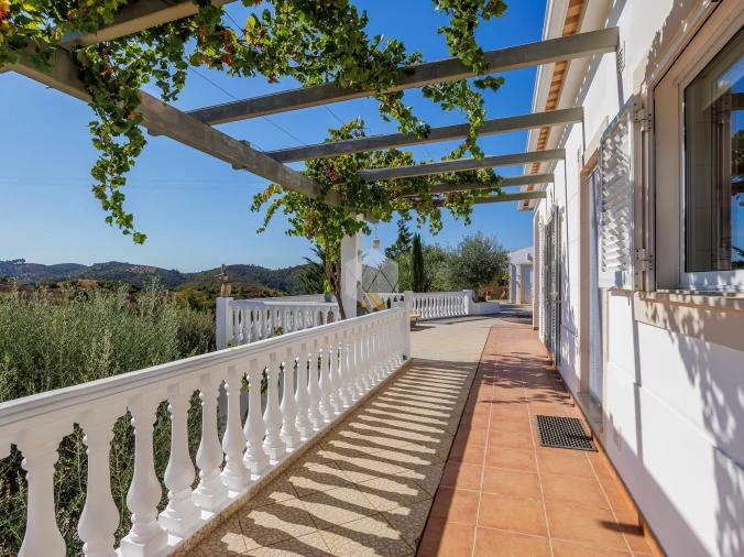 Moradia T2 para Venda em São Bartolomeu de Messines Foto 8