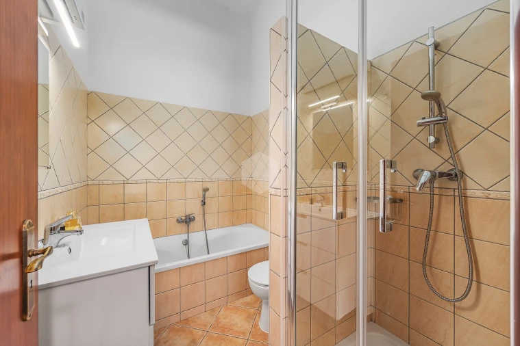 Moradia T2 para Venda em São Bartolomeu de Messines Foto 15