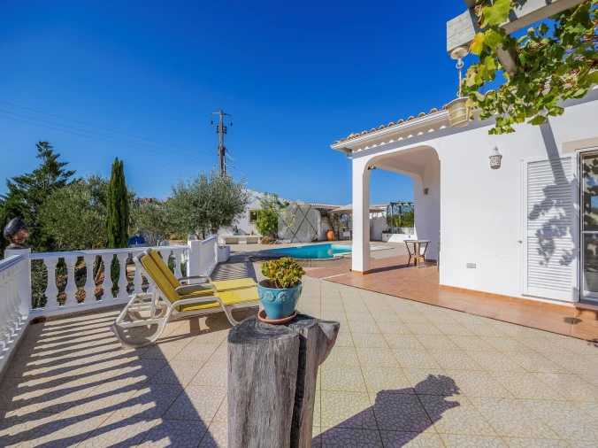 Moradia T2 para Venda em São Bartolomeu de Messines Foto 10