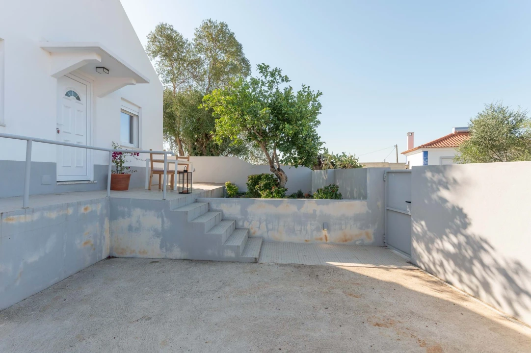 Moradia T2 para Venda em Alcabideche Foto 22