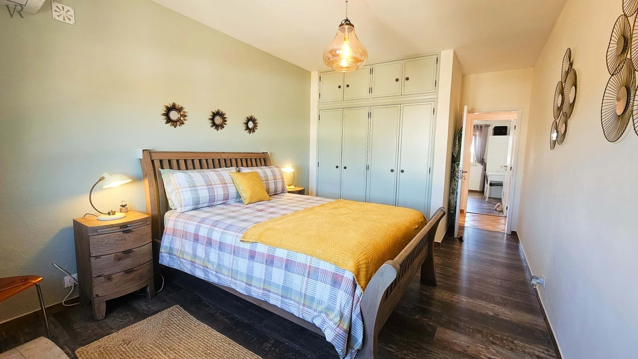 Moradia T5 para Venda em Boliqueime Foto 8