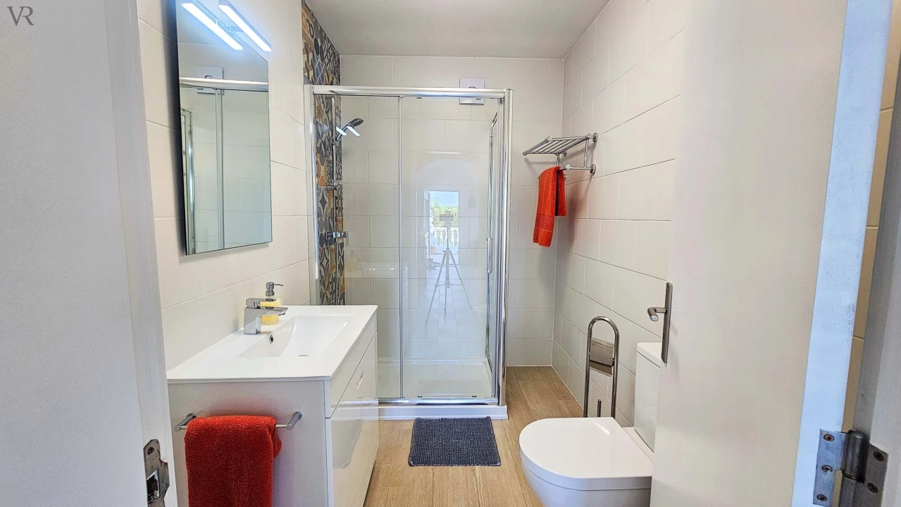 Moradia T5 para Venda em Boliqueime Foto 22