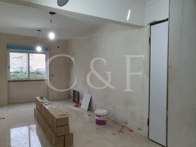 Apartamento T2 para Venda em Almada, Cova da Piedade, Pragal e Cacilhas Foto 4