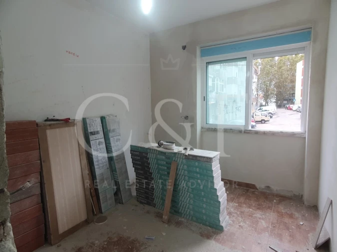 Apartamento T2 para Venda em Almada, Cova da Piedade, Pragal e Cacilhas Foto 13