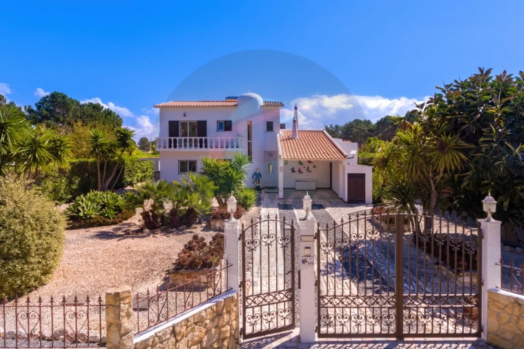 Moradia T4 para Venda em Aljezur Foto 2