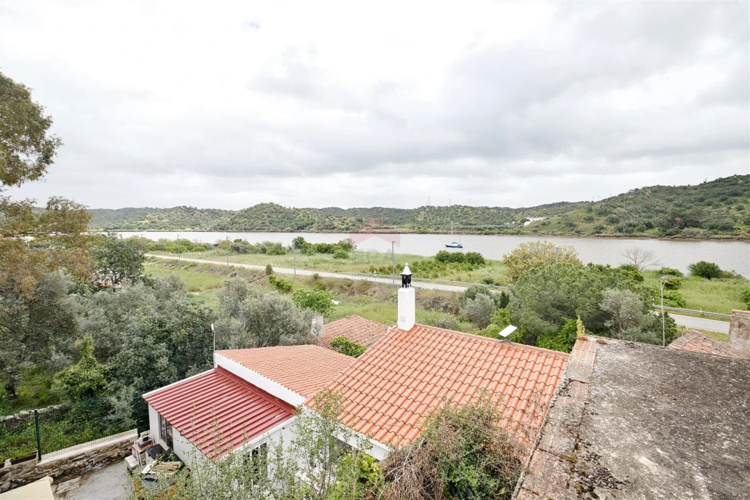 Moradia T0 para Venda em Odeleite Foto 3