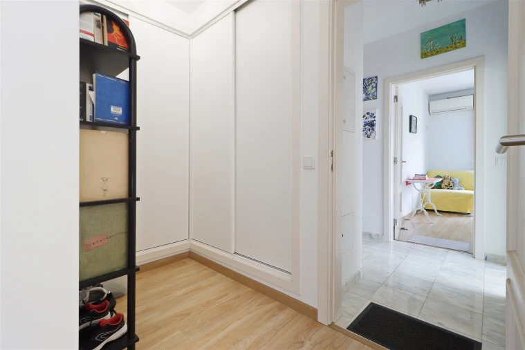 Moradia T0 para Venda em Quelfes Foto 25