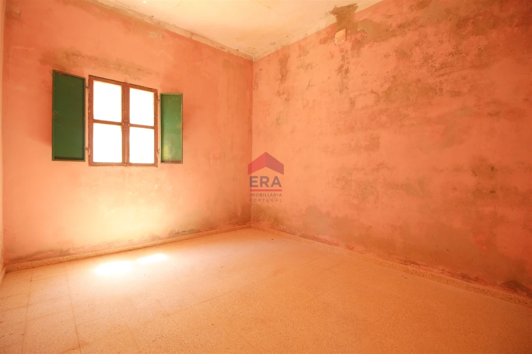 Moradia T2 para Venda em Cachopo Foto 8