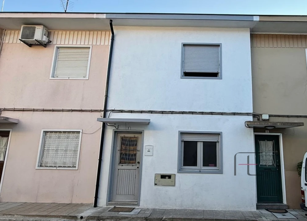 Moradia T2 para Venda em Ermesinde Foto 1