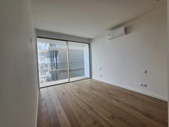 Apartamento T2 para Arrendamento em Canidelo Foto 22