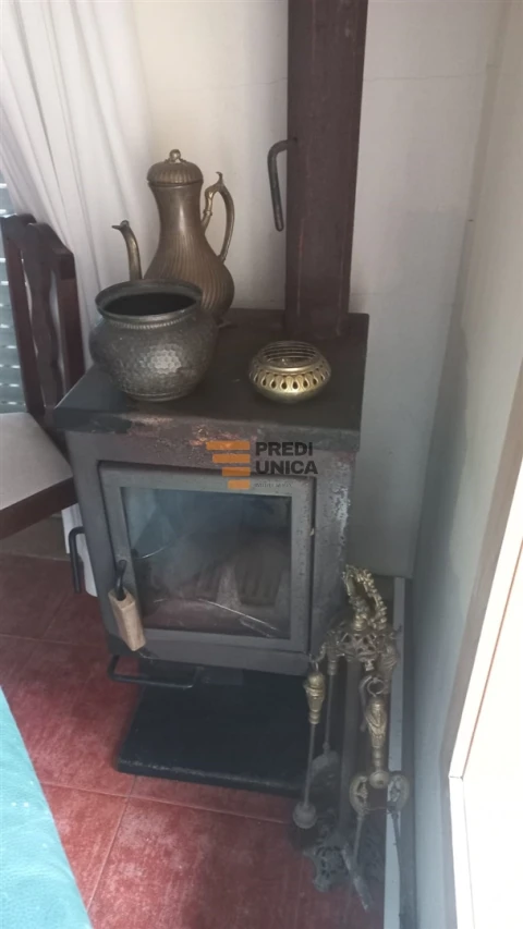 Moradia T2 para Arrendamento em Carvalhosa